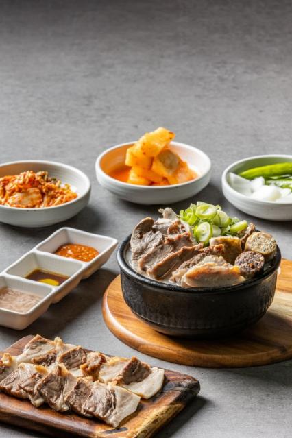 [고양 대화동] 정돈도마수육 순대국