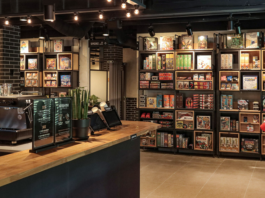 [서울대입구역] 보드게임카페 레드버튼 서울대입구역점