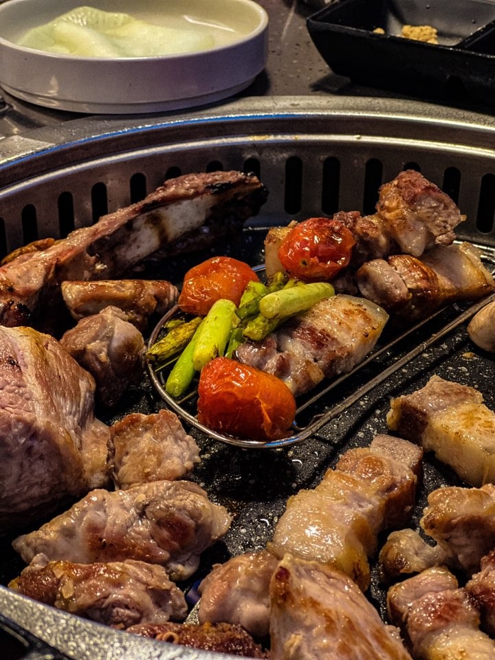 [제주 용담삼동] 오직흑돼지 제주공항본점