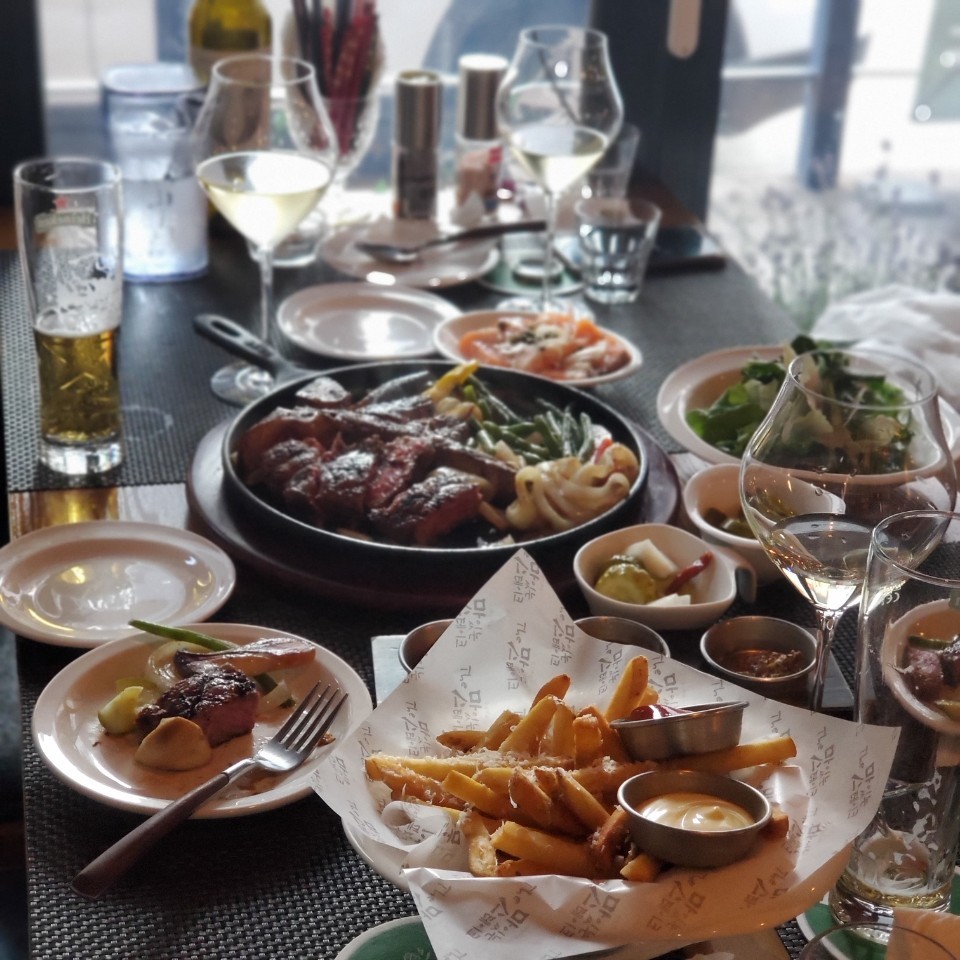 [서초구 양재동] 한우라서 더 맛있는 스테이크