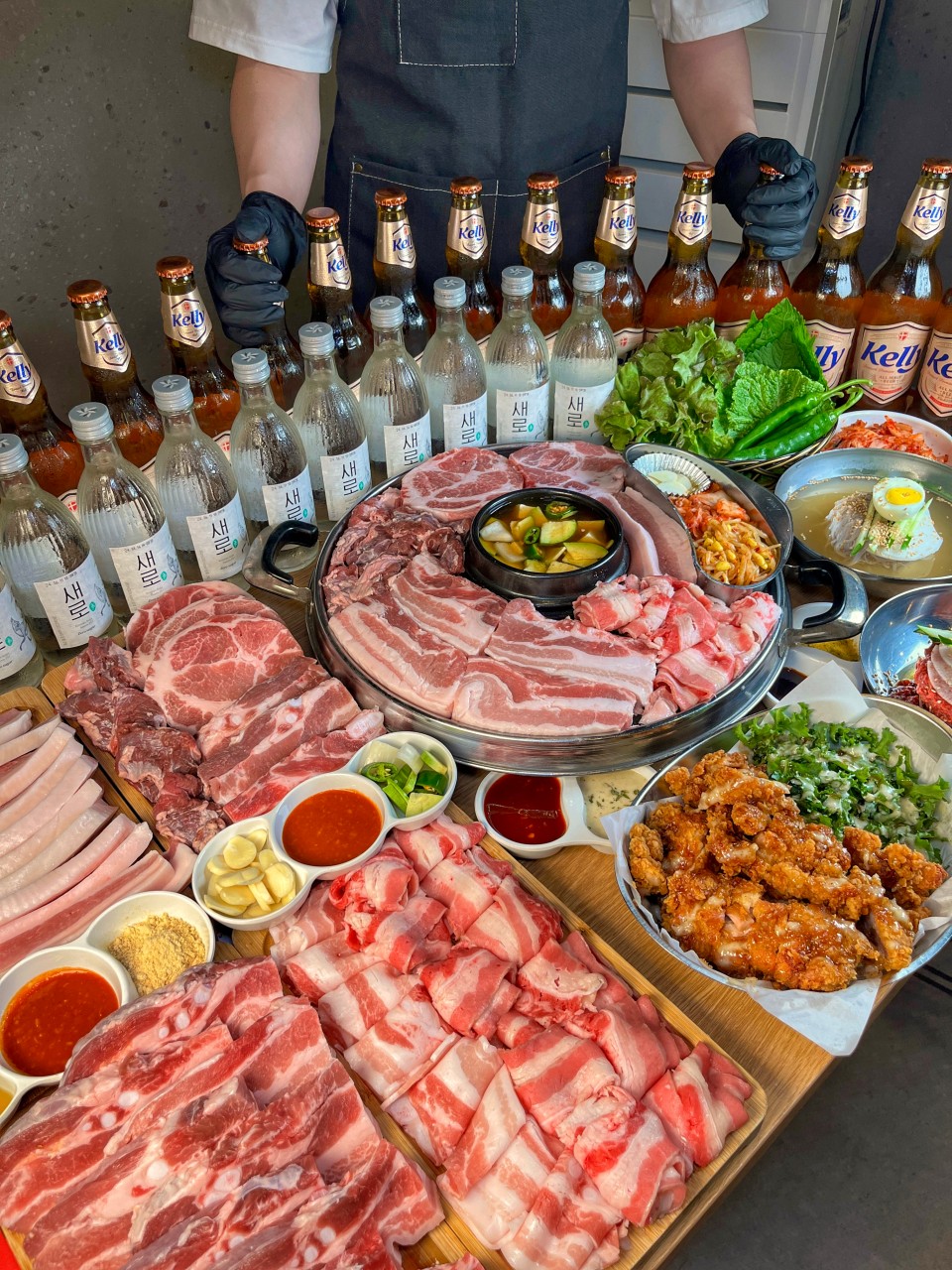 [을지로입구역] 강남 돼지상회 무한리필 명동직영점