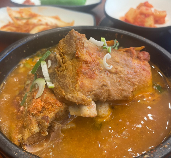 남다른감자탕 상인점